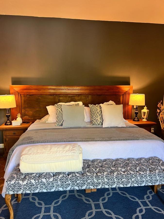 Tres Fuentes Boutique Hotel *
